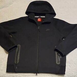 Nike Black Hooded Jacket Sportswear Tech Fleece Windrunner Full Zip Hoodie